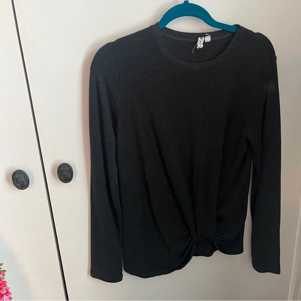 FINAL SALE Gray Long Sleeve Top with Front Knot Details